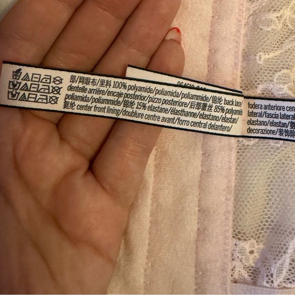 Victoria’s Secret Lace Corset - Picture 7 of 7